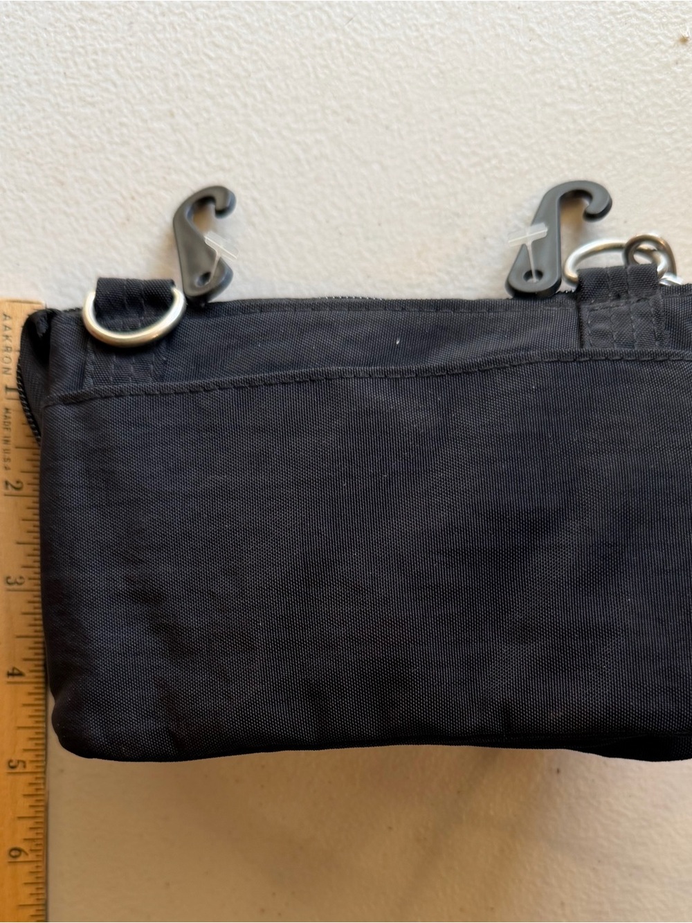 Baggallini Black Compact Wristlet with Logo Plaque - Picture 3 of 3